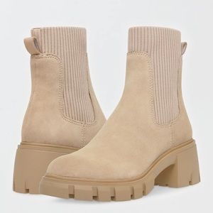 Steve Madden hayle platform Chelsea booties
